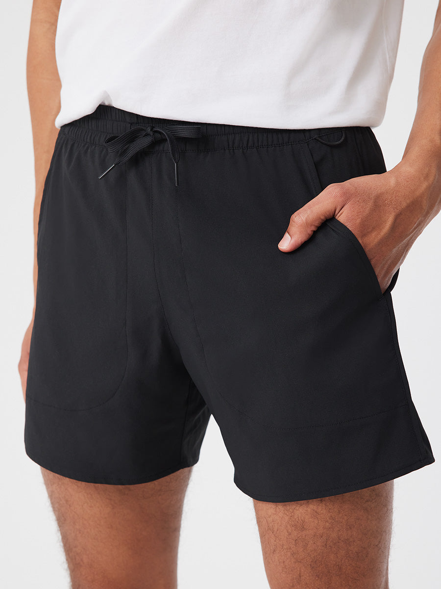 Outdoor Voices The Exercise 2.5” Shorts in Black SZ S EUC