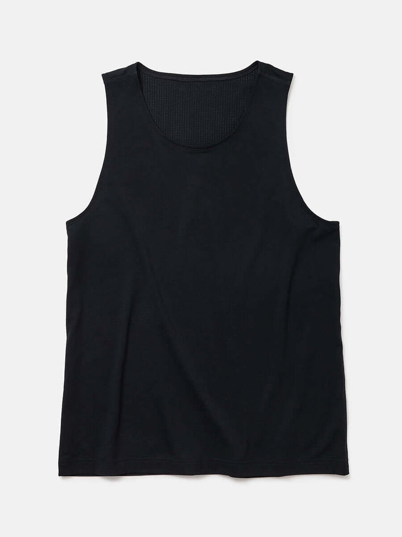 ThinkFast Mesh Tank CL in black, featuring a classic sleeveless design for ultimate comfort.