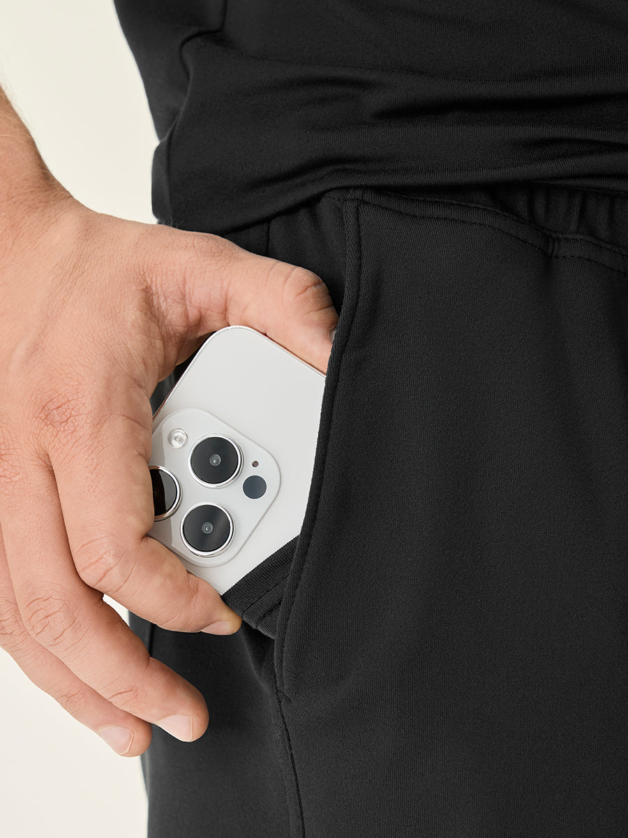 CloudKnit 7in Short in Relaxed Fit - Black | Outdoor Voices