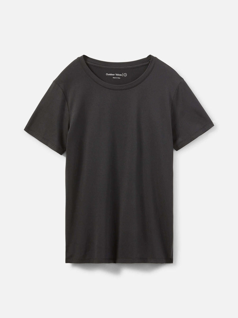 CloudKnit Shortsleeve in lightweight black fabric, perfect for casual activities like dog walking and hiking.