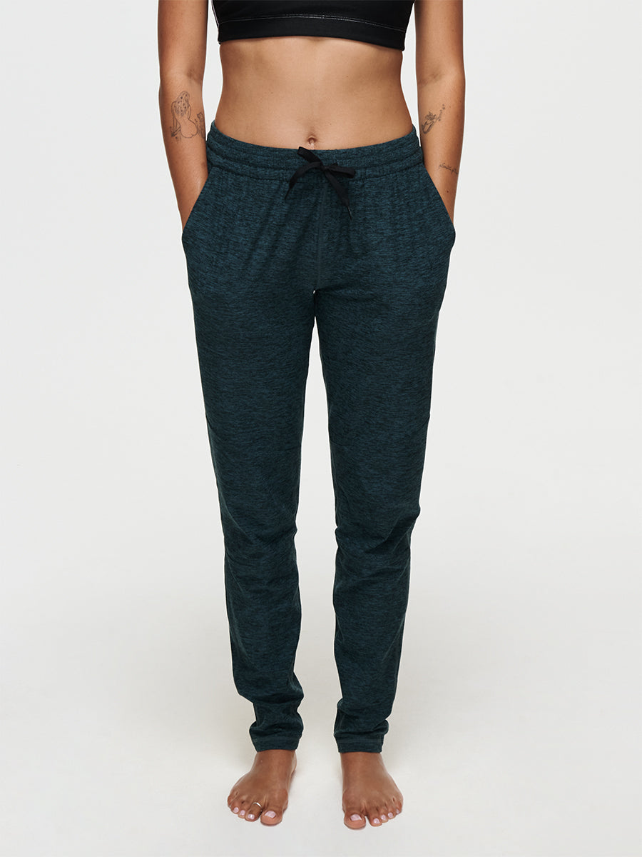 Women's CloudKnit Sweatpant – Balsam Outdoor Voices