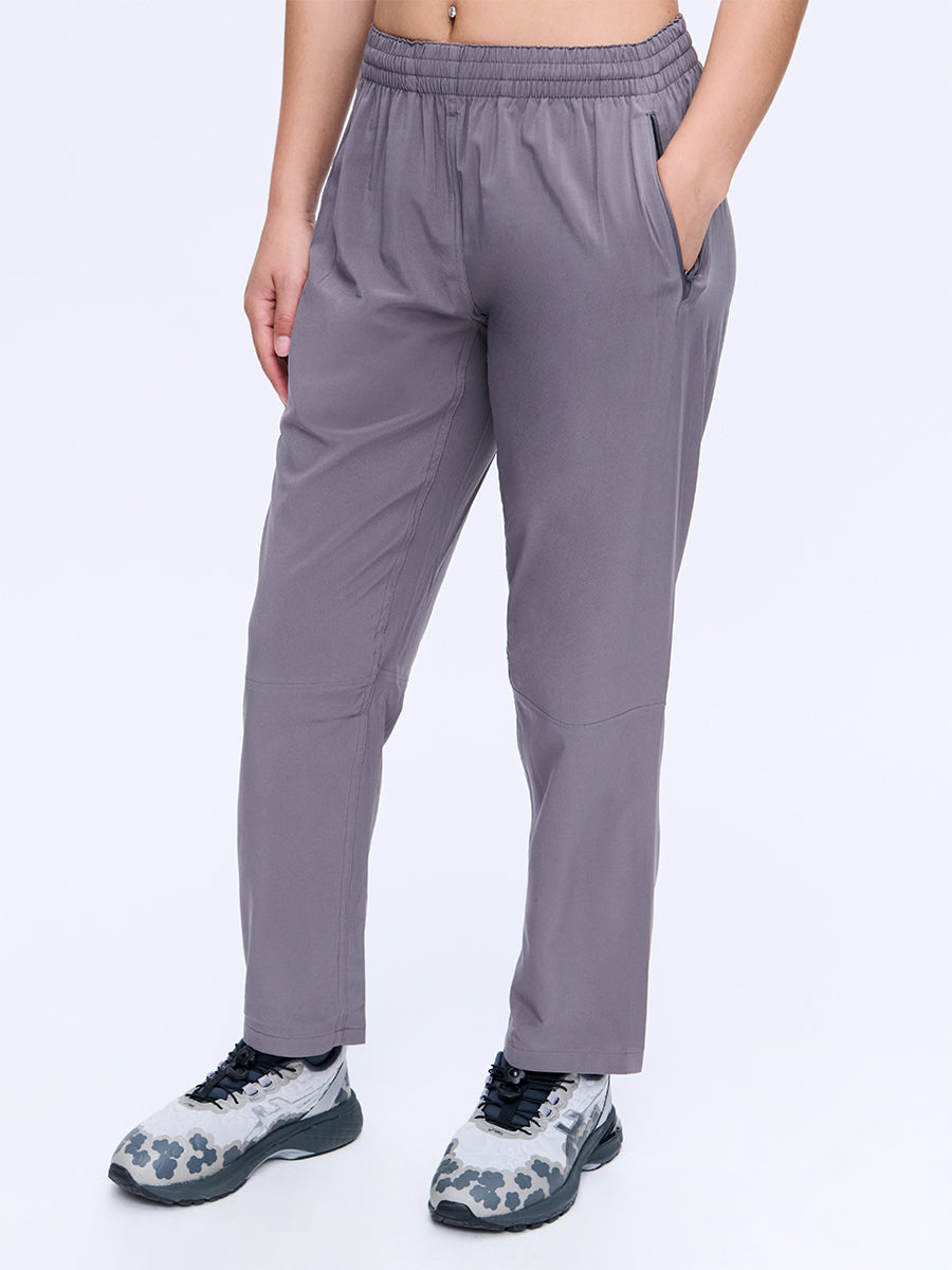 Zephyr 26” Pant – Thunder Outdoor Voices1