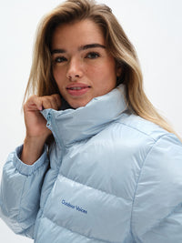Gloss Puffer in Baby – close-up of stand collar and logo