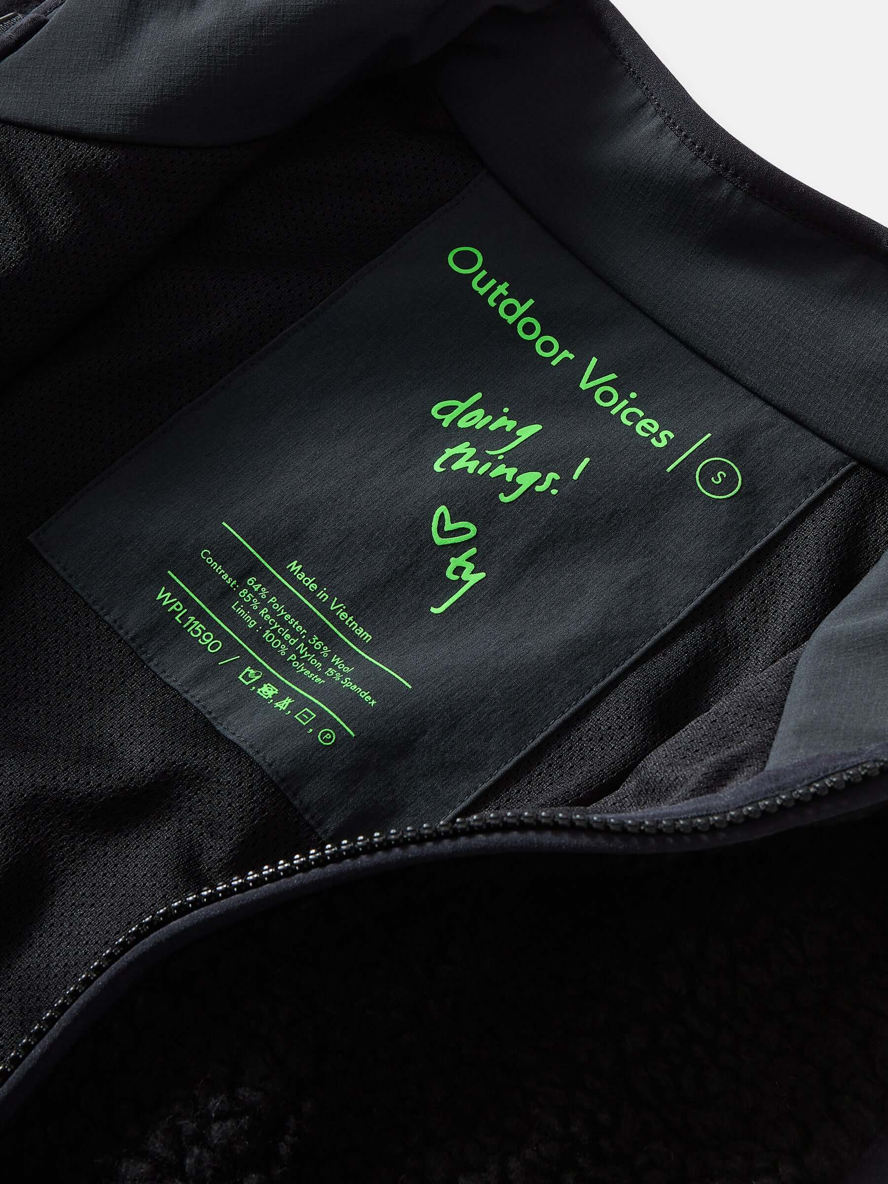Candy Fleece Jacket in Italian Wool-Blend - Black | OV