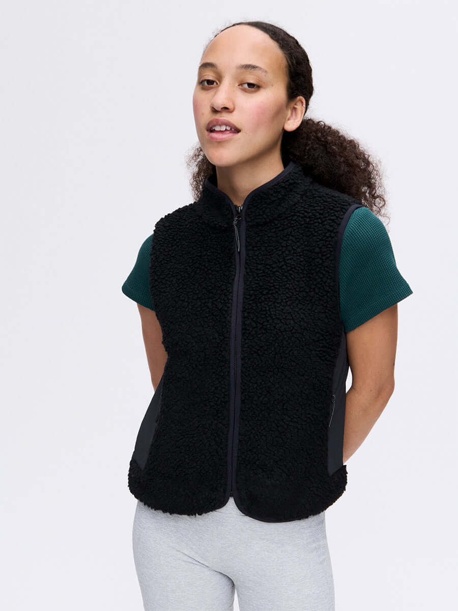 Candy Fleece Vest in Italian Wool-Blend - Black | Outdoor Voices