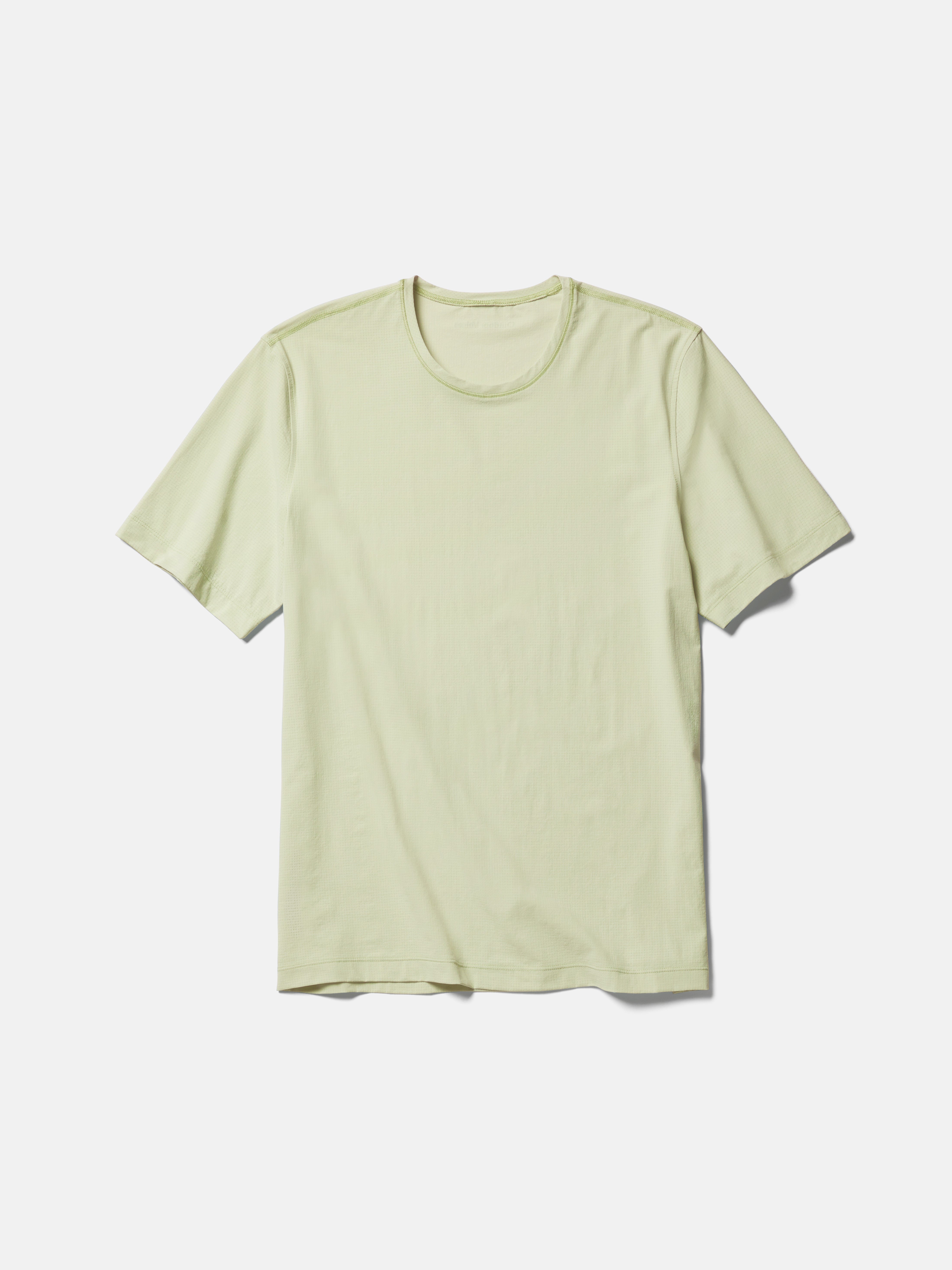 【美品】BREEZY TECH SHORT-SLEEVE T-SHIRTS GridTek Breezy Shortsleeve in Sagebrush | Men's Tees | Outdoor Voices