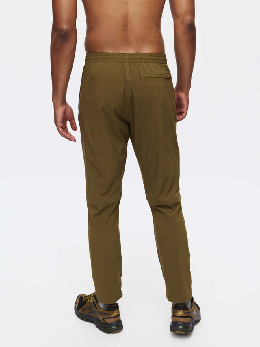 Zephyr Pant in Lightweight RecPoly | Outdoor Voices Zephyr Pant in Lightweight RecPoly | Outdoor Voices