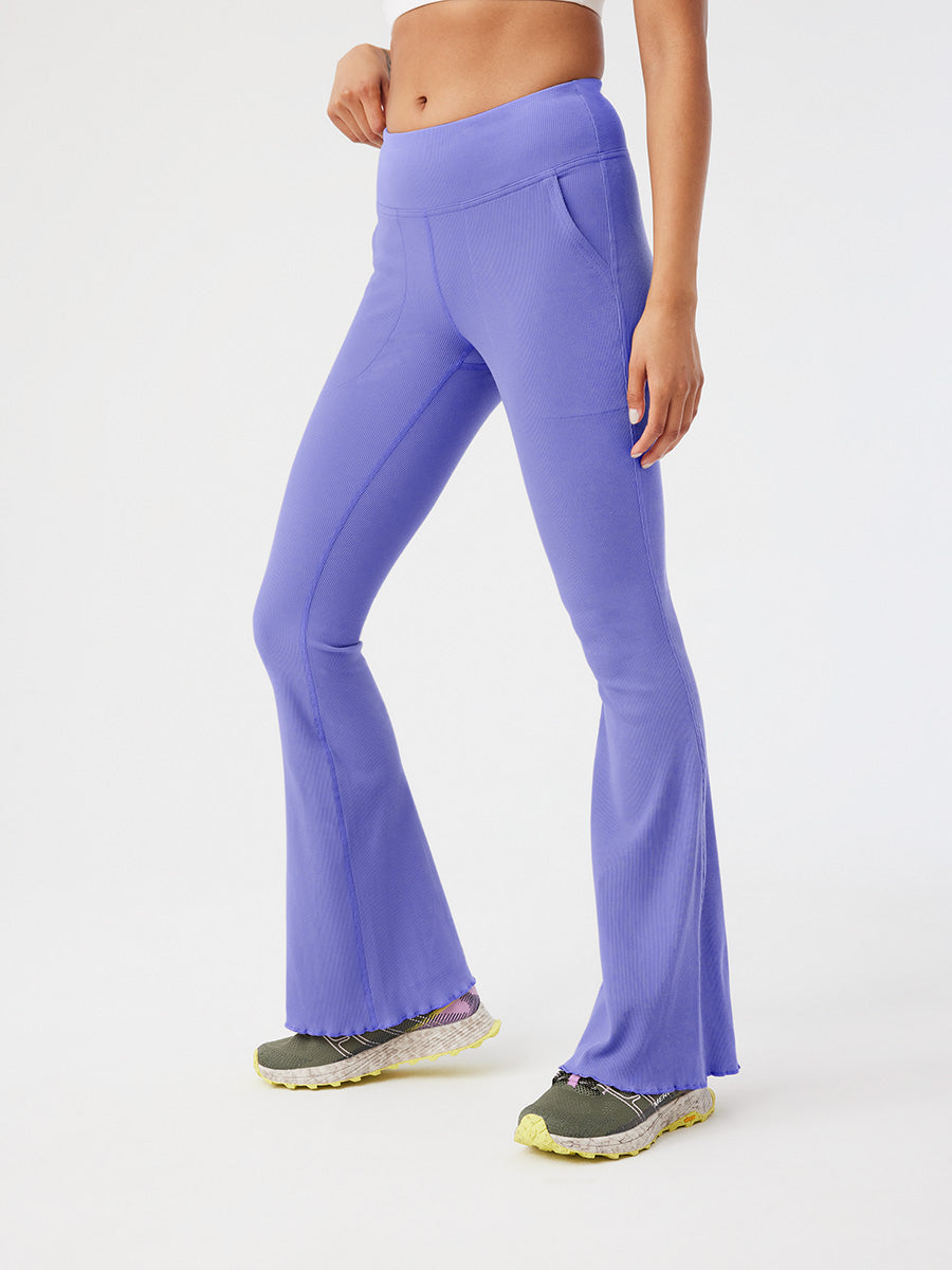 SuperForm™ Rib Flare Pant – Outdoor Voices