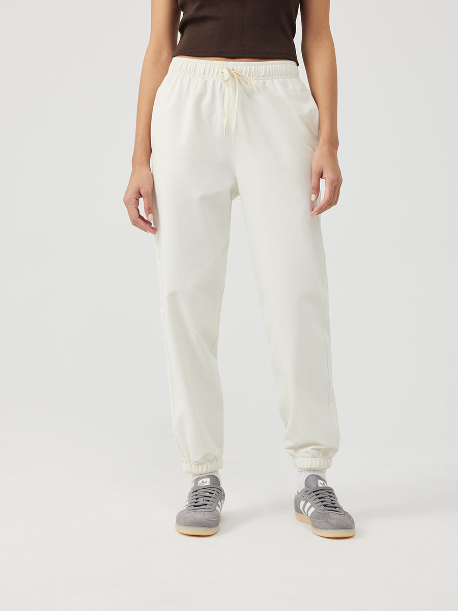 RecTrek Jogger Outdoor Voices